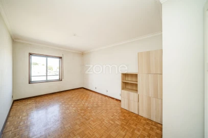 Apartamento T3 para Venda em Braga (Maximinos, Sé e Cividade)