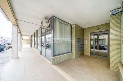 Apartamento T3 para Venda em Braga (Maximinos, Sé e Cividade)