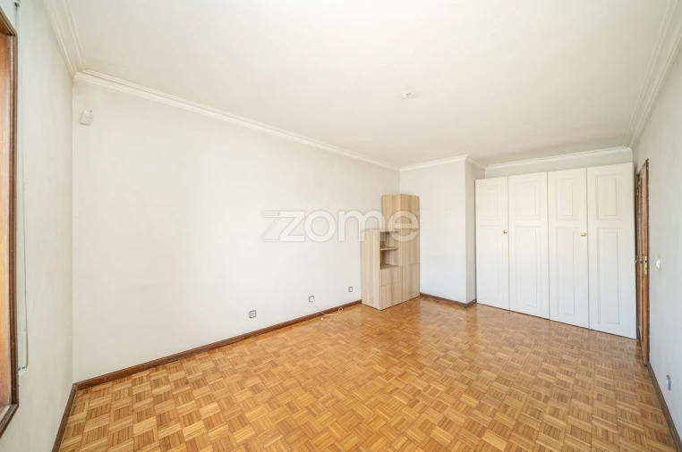 Apartamento T3 para Venda em Braga (Maximinos, Sé e Cividade) Foto 15