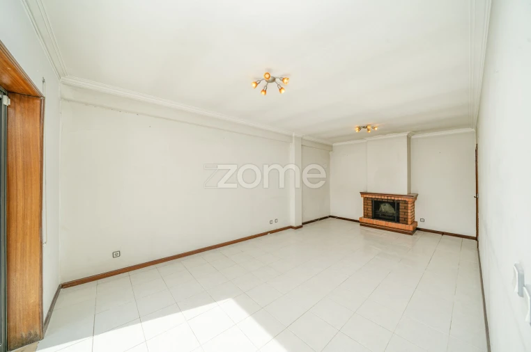 Apartamento T3 para Venda em Braga (Maximinos, Sé e Cividade) Foto 20