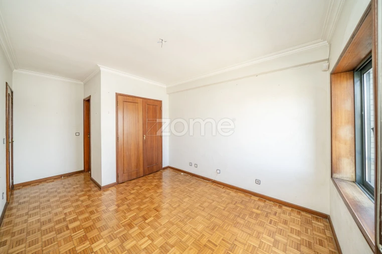 Apartamento T3 para Venda em Braga (Maximinos, Sé e Cividade) Foto 27