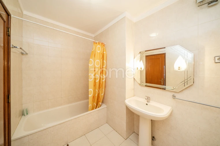 Apartamento T3 para Venda em Braga (Maximinos, Sé e Cividade) Foto 34