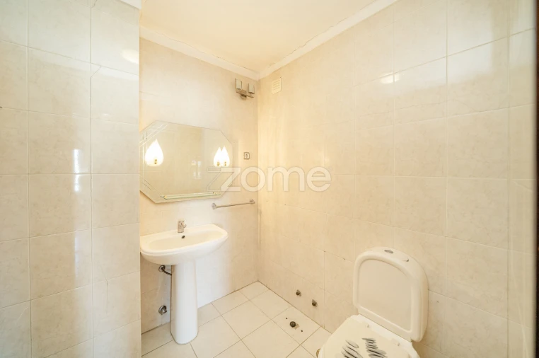 Apartamento T3 para Venda em Braga (Maximinos, Sé e Cividade) Foto 36