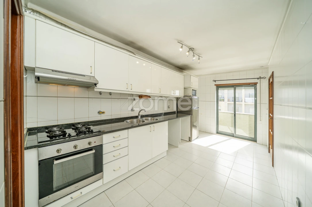 Apartamento T3 para Venda em Braga (Maximinos, Sé e Cividade) Foto 5