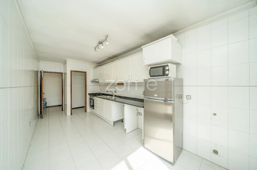 Apartamento T3 para Venda em Braga (Maximinos, Sé e Cividade) Foto 3