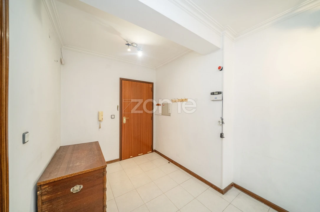 Apartamento T3 para Venda em Braga (Maximinos, Sé e Cividade) Foto 12
