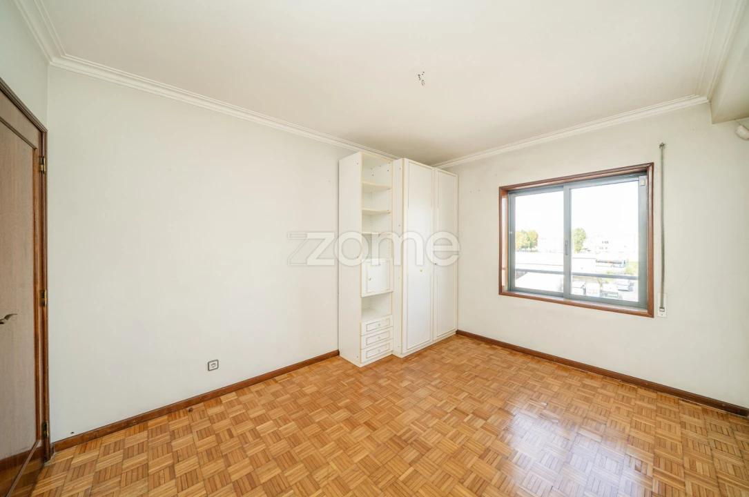 Apartamento T3 para Venda em Braga (Maximinos, Sé e Cividade) Foto 16