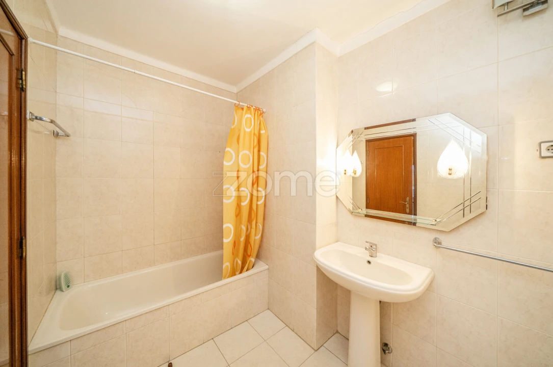 Apartamento T3 para Venda em Braga (Maximinos, Sé e Cividade) Foto 34