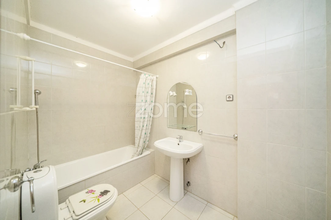 Apartamento T3 para Venda em Braga (Maximinos, Sé e Cividade) Foto 35