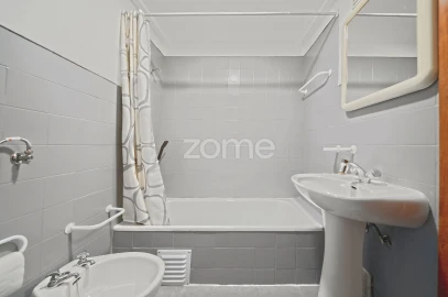Apartamento T2 para Venda em São Domingos de Rana