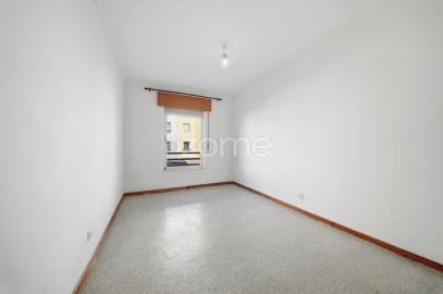 Apartamento T2 para Venda em São Domingos de Rana