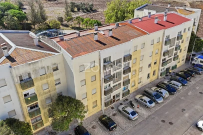 Apartamento T2 para Venda em São Domingos de Rana