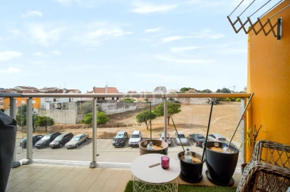 Apartamento T2 para Venda em Seixal, Arrentela e Aldeia de Paio Pires
