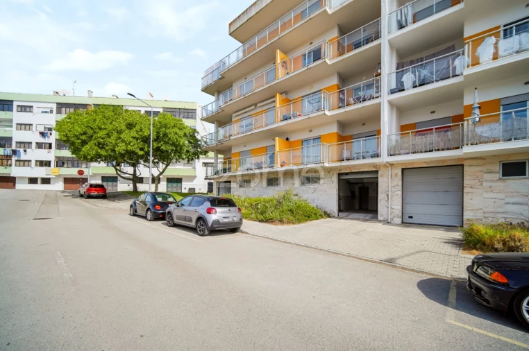 Apartamento T2 para Venda em Seixal, Arrentela e Aldeia de Paio Pires Foto 19