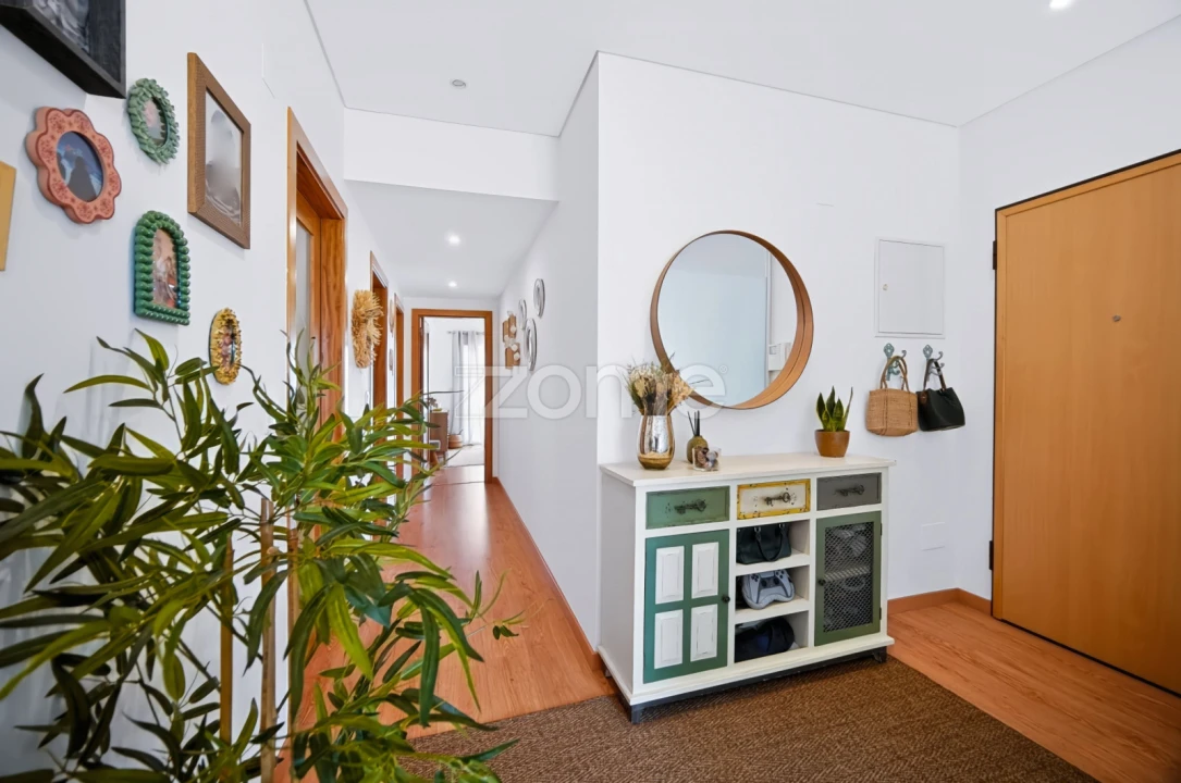 Apartamento T2 para Venda em Seixal, Arrentela e Aldeia de Paio Pires Foto 1