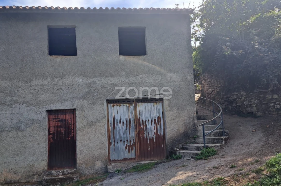 Moradia T2 para Venda em Almalagues Foto 5