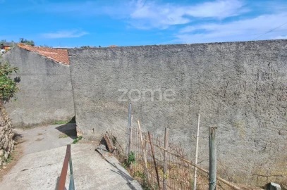 Moradia T2 para Venda em Almalagues