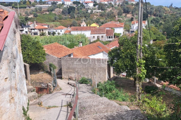 Moradia T2 para Venda em Almalagues Foto 10