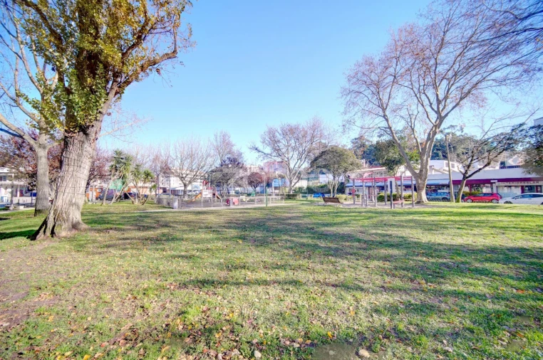 Apartamento T2 para Arrendamento em Benfica Foto 25