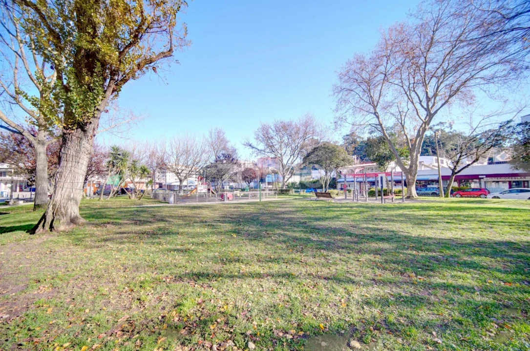 Apartamento T2 para Arrendamento em Benfica Foto 25