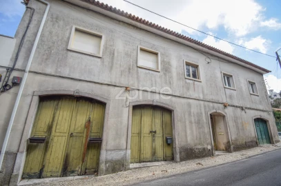Prédio para Venda em Santa Maria e São Miguel, São Martinho, São Pedro Penaferrim