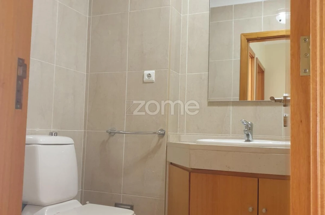 Apartamento T2 para Arrendamento em Aver-O-Mar, Amorim e Terroso Foto 10