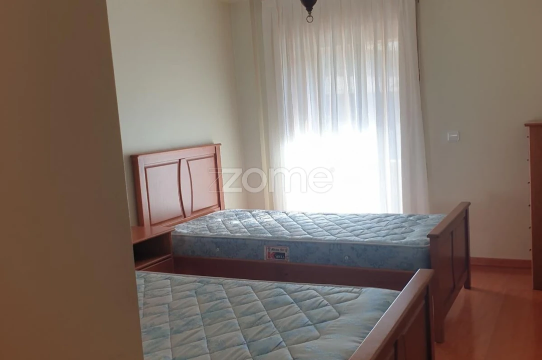 Apartamento T2 para Arrendamento em Aver-O-Mar, Amorim e Terroso Foto 12