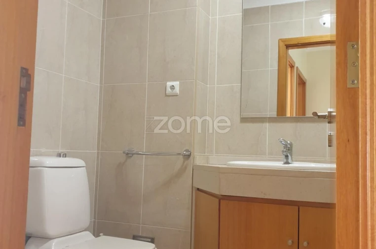 Apartamento T2 para Arrendamento em Aver-O-Mar, Amorim e Terroso Foto 10