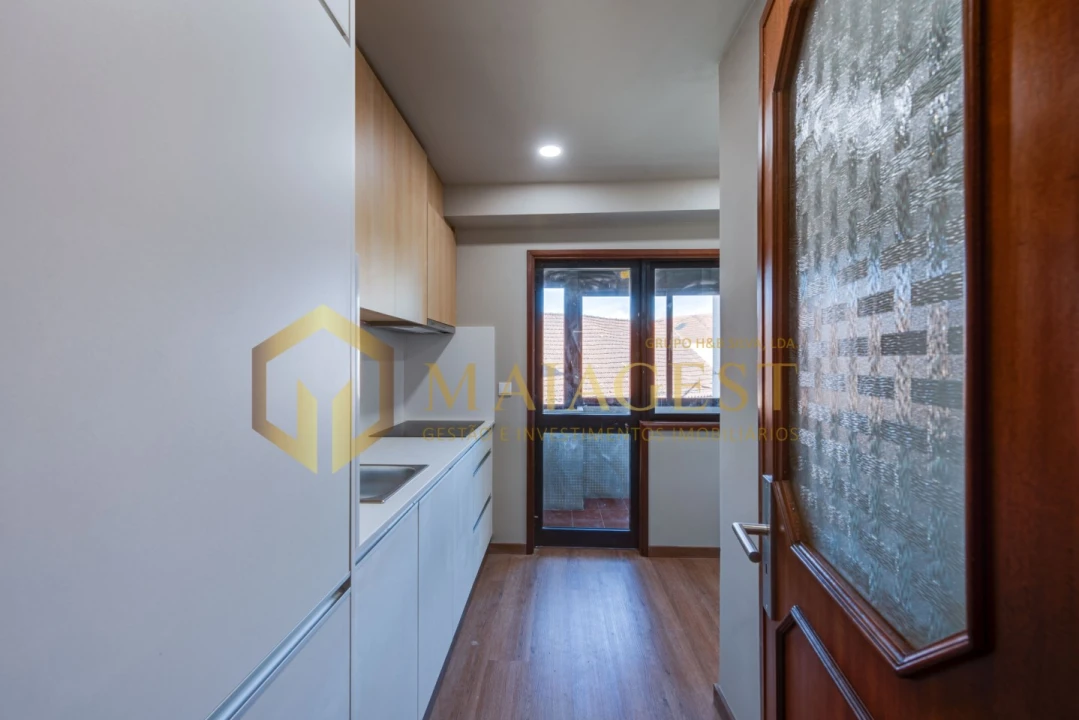 Apartamento T2 para Venda em Santa Marinha e São Pedro da Afurada Foto 8