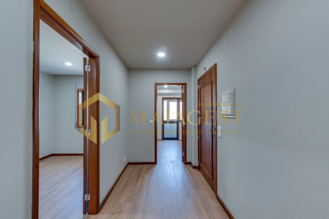 Apartamento T2 para Venda em Santa Marinha e São Pedro da Afurada Foto 15