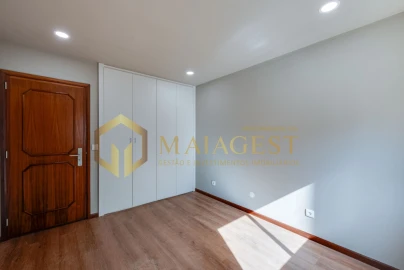 Apartamento T2 para Venda em Santa Marinha e São Pedro da Afurada