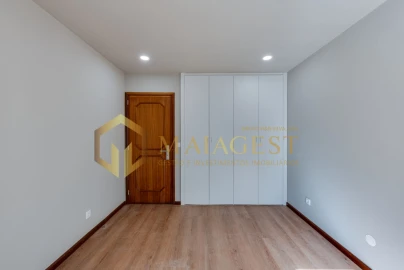 Apartamento T2 para Venda em Santa Marinha e São Pedro da Afurada