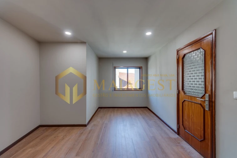Apartamento T2 para Venda em Santa Marinha e São Pedro da Afurada Foto 5
