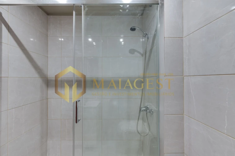 Apartamento T2 para Venda em Santa Marinha e São Pedro da Afurada Foto 22