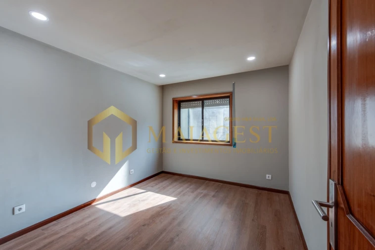 Apartamento T2 para Venda em Santa Marinha e São Pedro da Afurada Foto 23