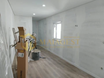 Moradia T3 para Venda em Mafamude e Vilar do Paraíso