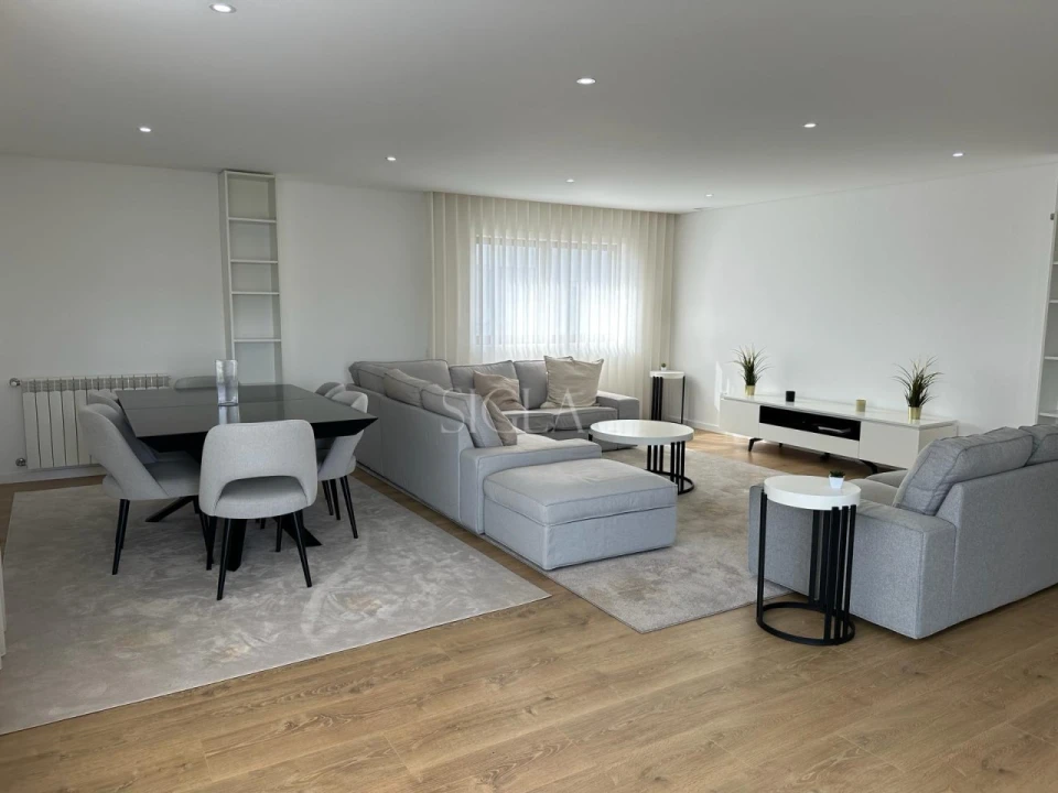 Apartamento T3 para Arrendamento em Gulpilhares e Valadares Foto 6