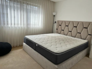 Apartamento T3 para Arrendamento em Gulpilhares e Valadares