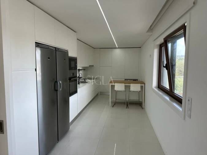 Apartamento T3 para Arrendamento em Gulpilhares e Valadares Foto 9
