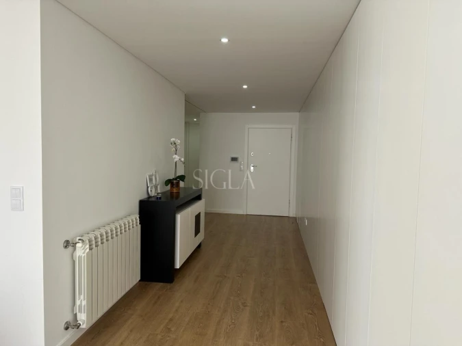 Apartamento T3 para Arrendamento em Gulpilhares e Valadares Foto 12