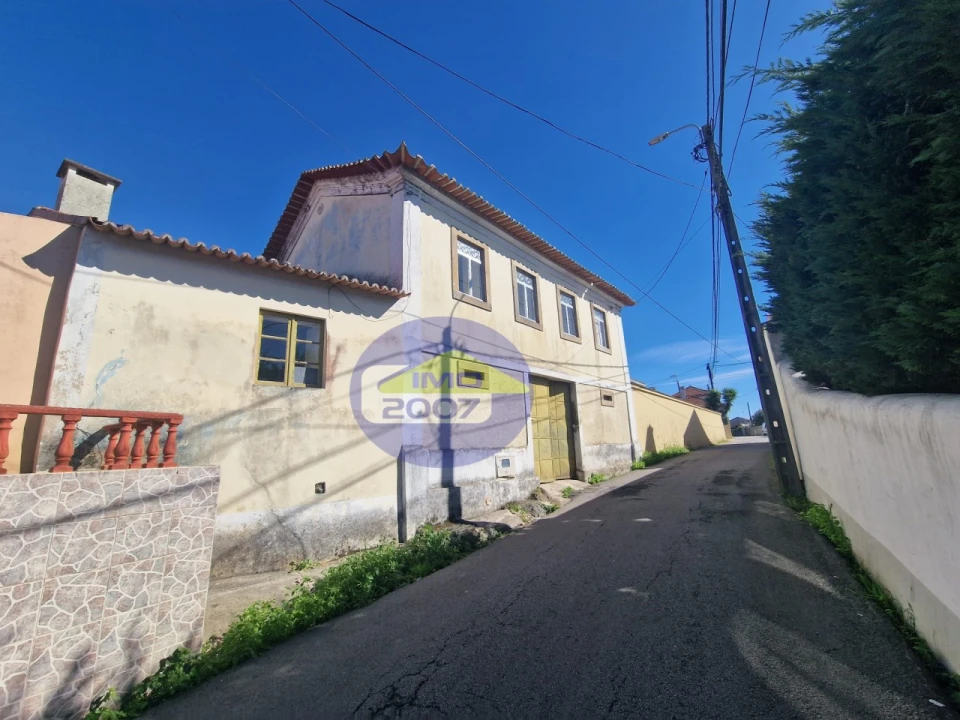 Moradia T5 para Venda em Ovar, São João, Arada e São Vicente de Pereira Jusã Foto 1