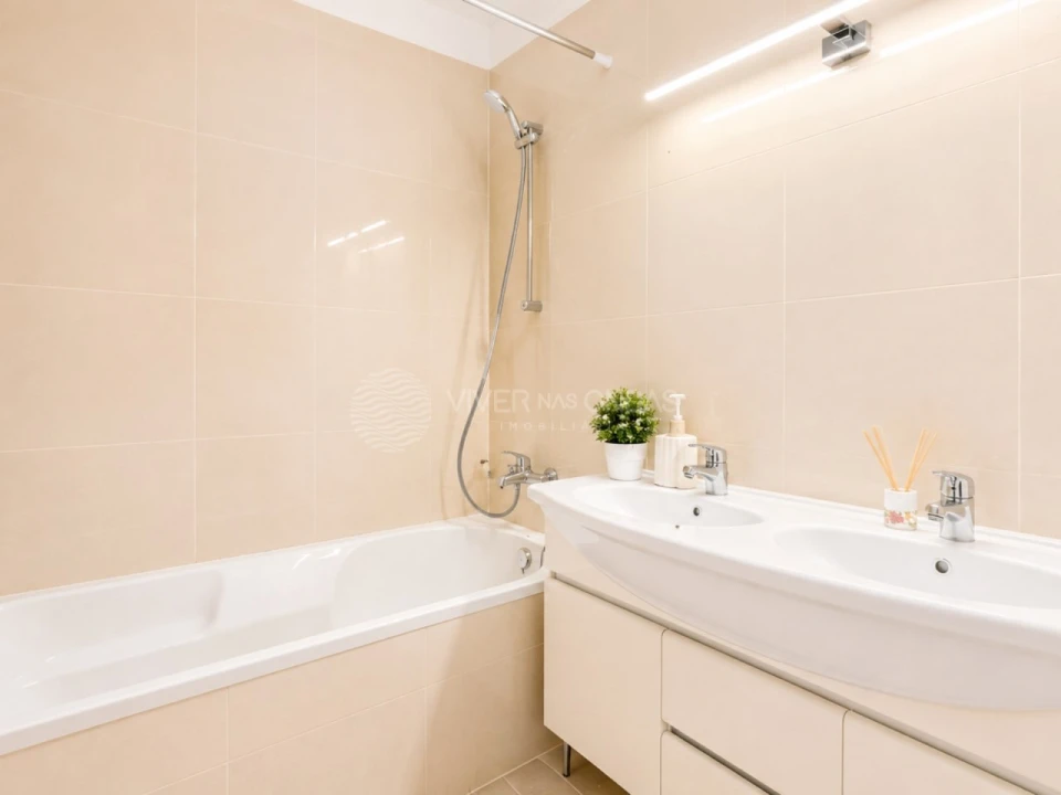 Apartamento T1 para Venda em Mafamude e Vilar do Paraíso Foto 15