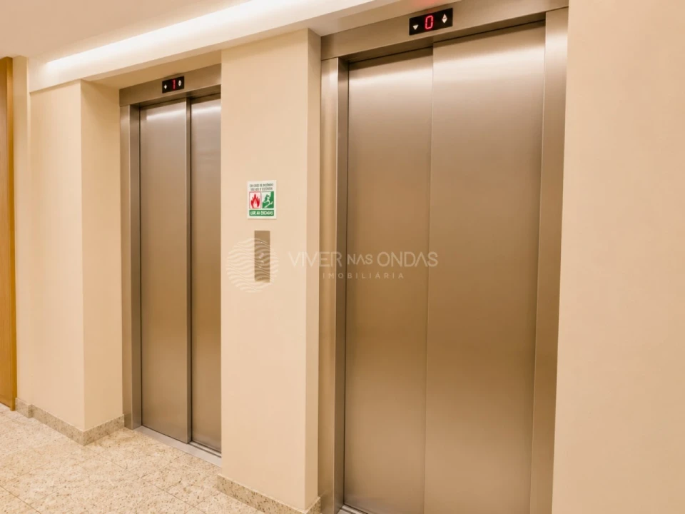 Apartamento T1 para Venda em Mafamude e Vilar do Paraíso Foto 25