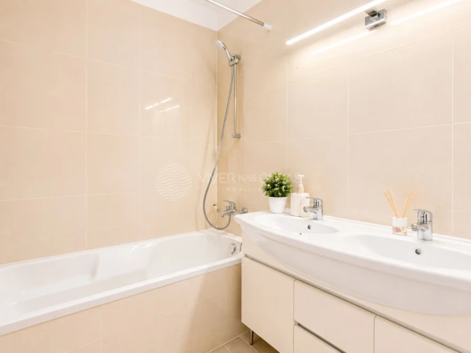 Apartamento T1 para Venda em Mafamude e Vilar do Paraíso Foto 15