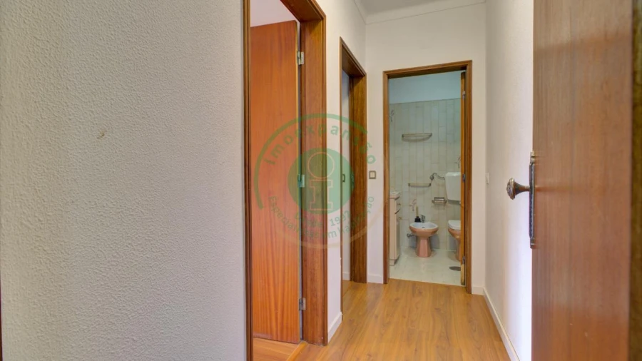 Apartamento T2 para Venda em Buarcos Foto 12