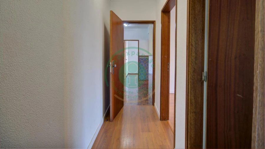 Apartamento T2 para Venda em Buarcos Foto 16