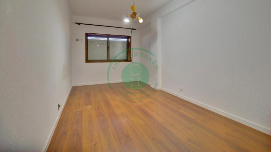 Apartamento T2 para Venda em Buarcos Foto 18