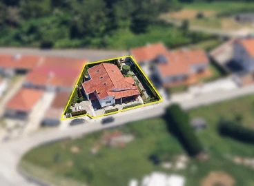 Moradia T3 para Venda em Santo Isidoro