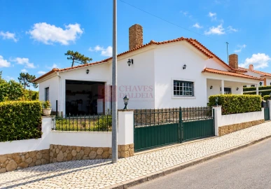 Moradia T3 para Venda em Santo Isidoro