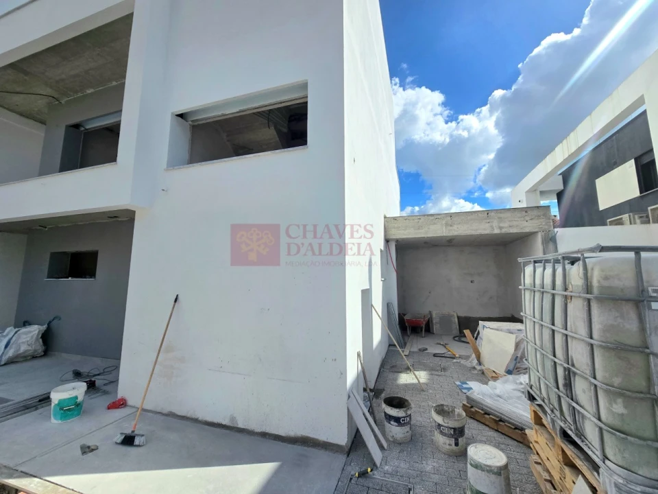 Moradia T4 para Venda em Santa Iria de Azoia, São João da Talha e Bobadela Foto 49